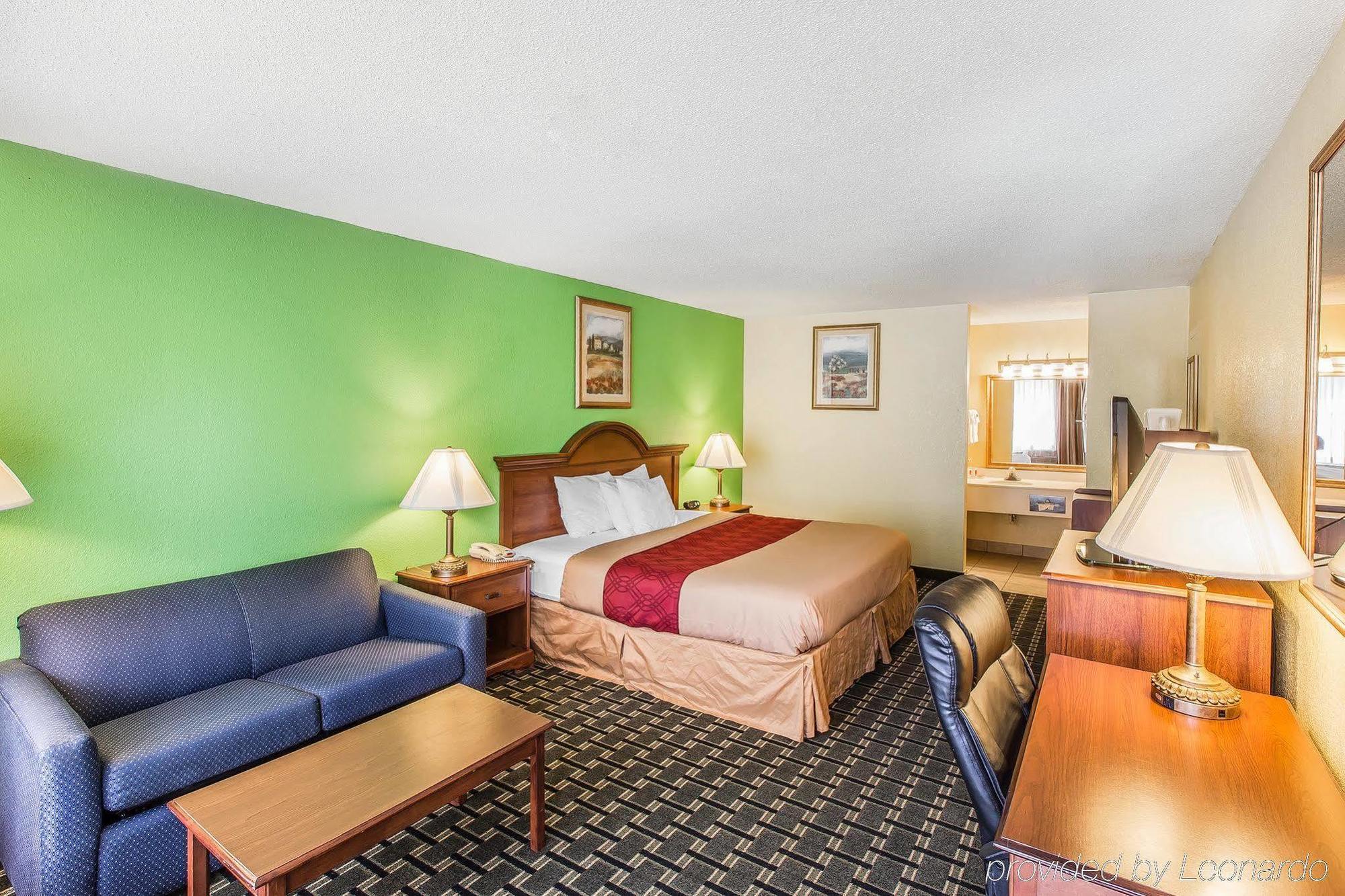 Econo Lodge Douglas Exteriör bild